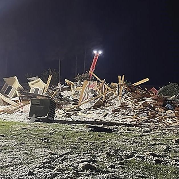 Father of NFL cornerback Caleb Farley killed in explosion at North Carolina home